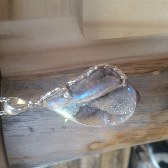 Sea Shell Pendant - Picture 6 of 10